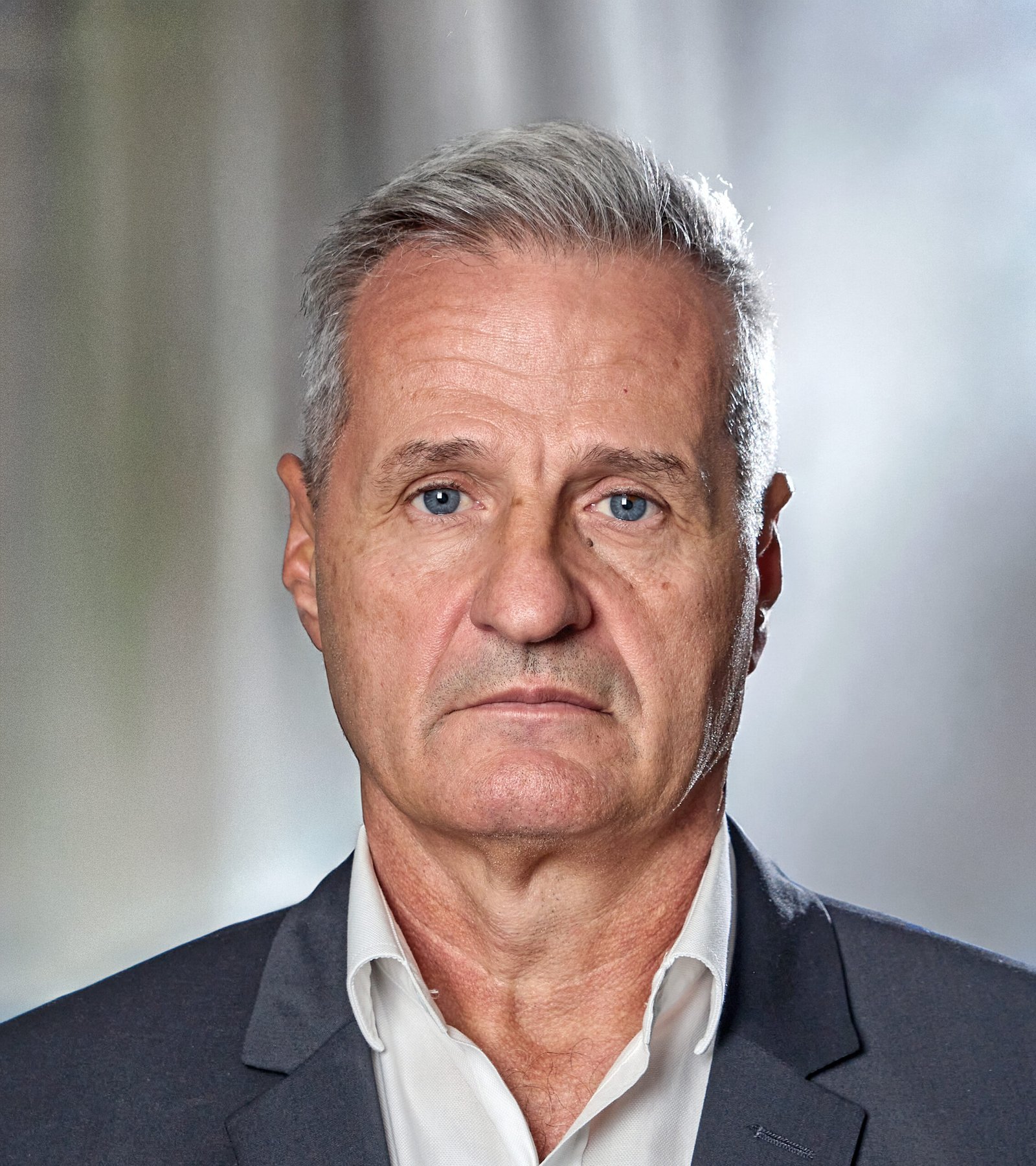 Retrato del fiscal Ramiro González